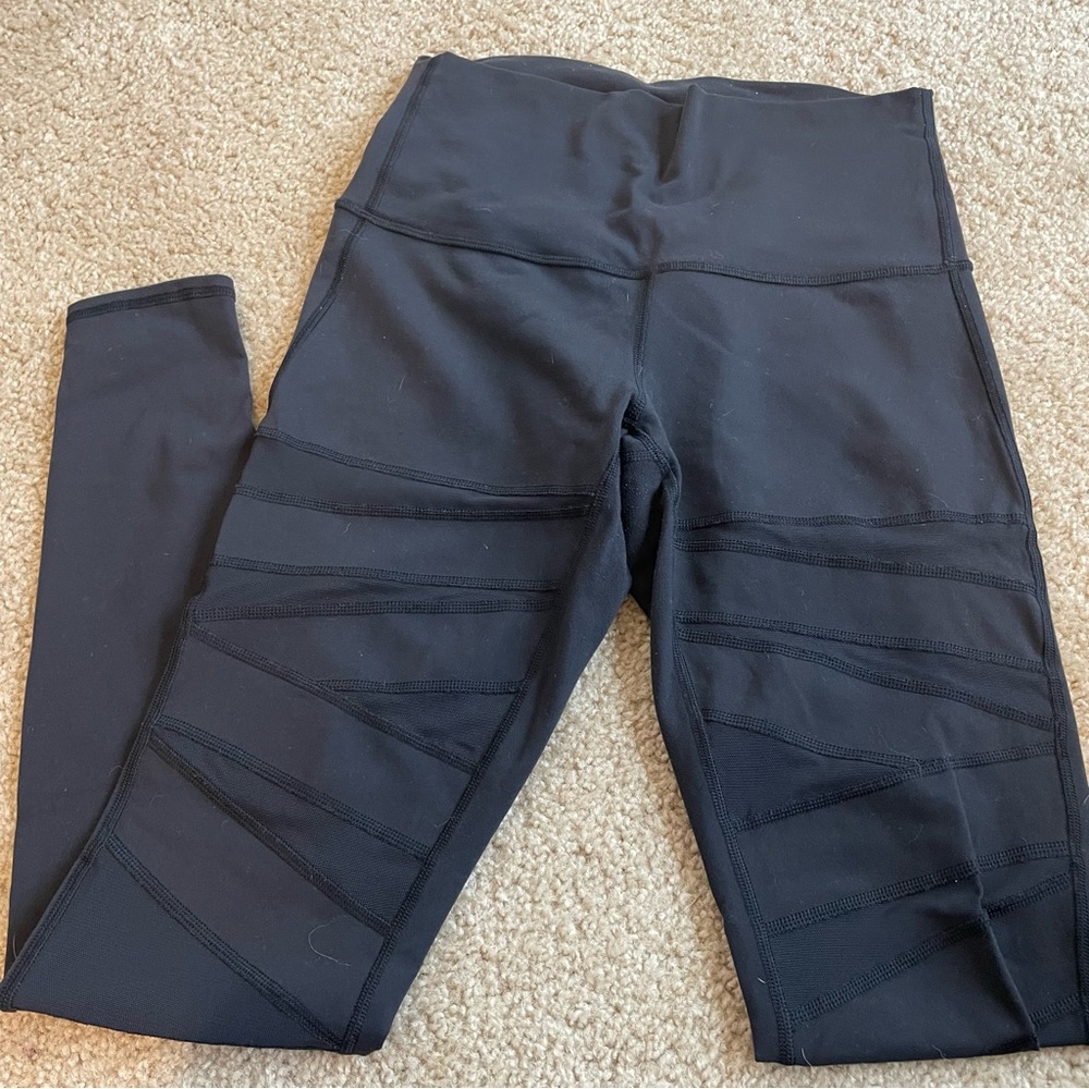 Lululemon Wunder Under Tech Mesh Cutout Leggings (Discontinued Limited Edition)